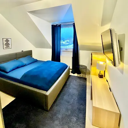 View Luxury *